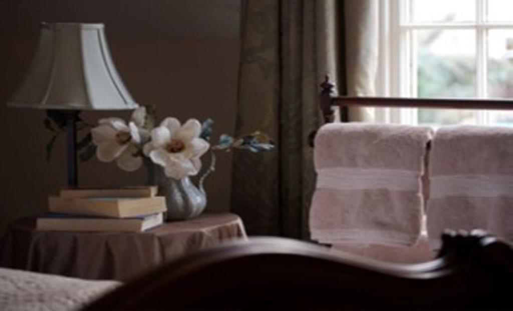 Oundle Bespoke Apartments Bagian luar foto
